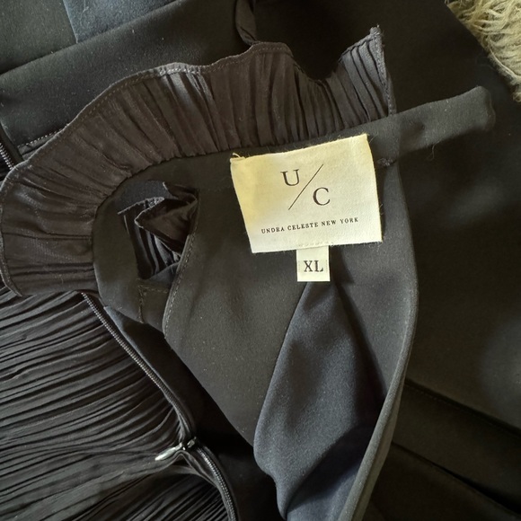 NWT Undra Celeste Women's Unapologetic Presence Flirty Halter
Minidress Sz XL - Picture 15 of 15